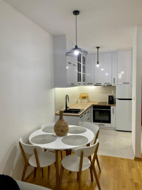 Hello Apartment